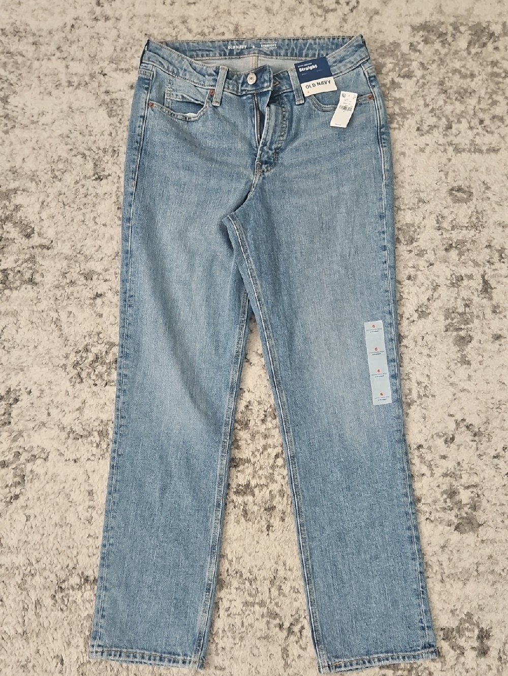 Old Navy Light Blue Straight-Leg Women’s Jeans